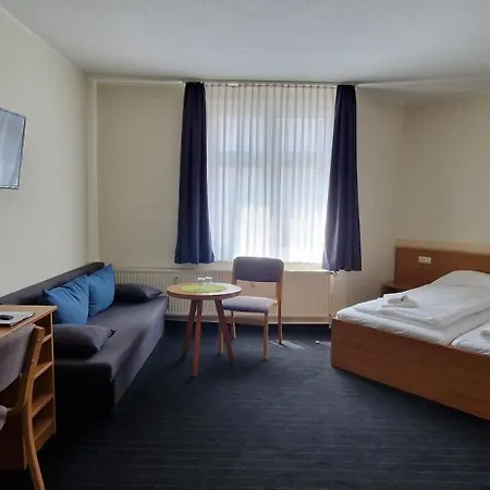 City-pension 3*